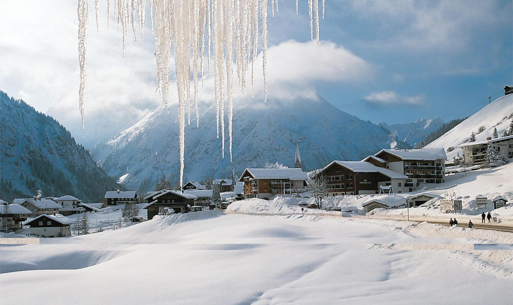 Ifa Alpenrose Hotel Kleinwalsertal มิทเทลแบร์ก ภายนอก รูปภาพ