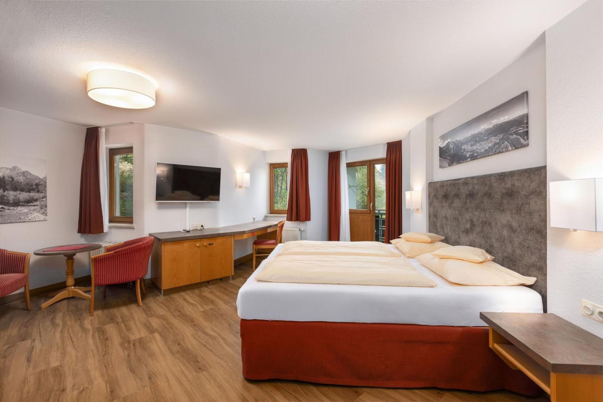 Ifa Alpenrose Hotel Kleinwalsertal มิทเทลแบร์ก ห้อง รูปภาพ